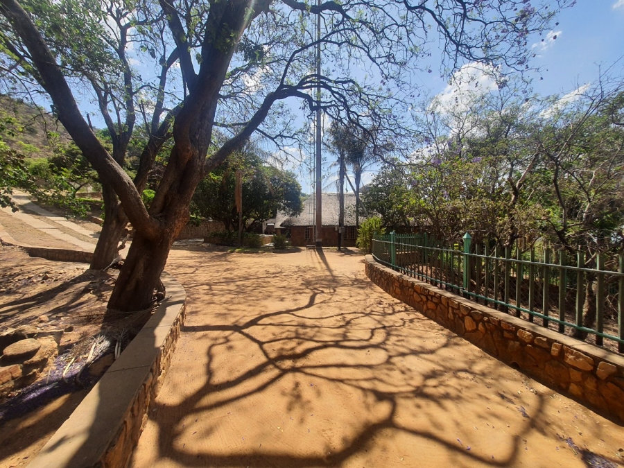 Commercial Property for Sale in Hartbeespoort Rural North West
